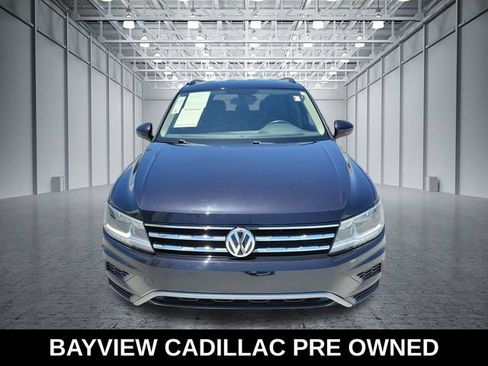 Used 2020 Volkswagen Tiguan SE FWD image 8