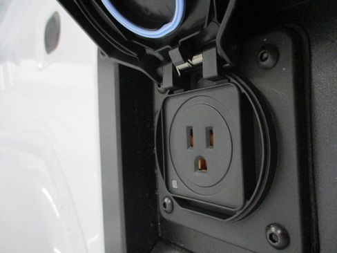 New 2026 GMC Sierra EV Elevation image 7