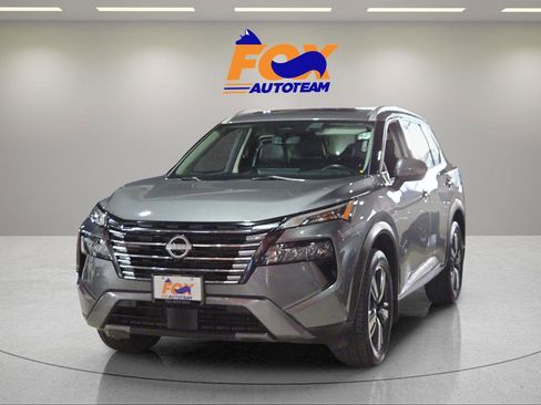 Used 2024 Nissan Rogue SL w/ SL Premium Package image 1