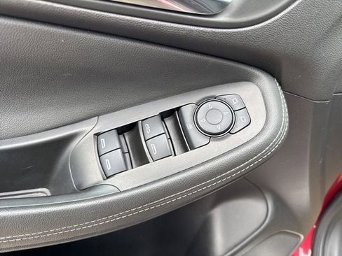 Used 2023 Buick Encore GX Preferred w/ Cold Weather Comfort Package AWD/4WD image 9