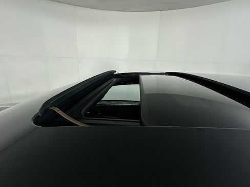 Used 2024 BMW 530i image 27