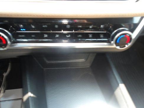 Used 2026 Chevrolet Equinox ACTIV w/ Convenience Package III AWD/4WD image 21