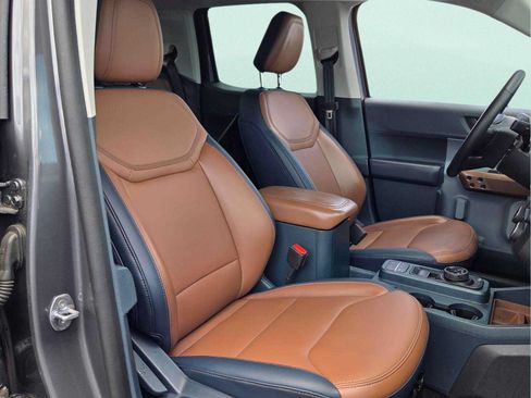 Used 2023 Ford Maverick Lariat w/ Lariat Luxury Package AWD/4WD image 17