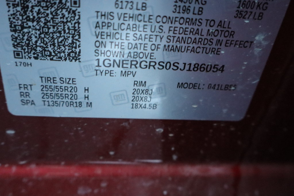 Used 2025 Chevrolet Traverse LT w/ Sun and Wheel Package FWD image 4