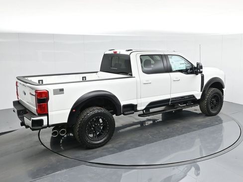 Used 2024 Ford F250 Lariat w/ Lariat Ultimate Package image 43