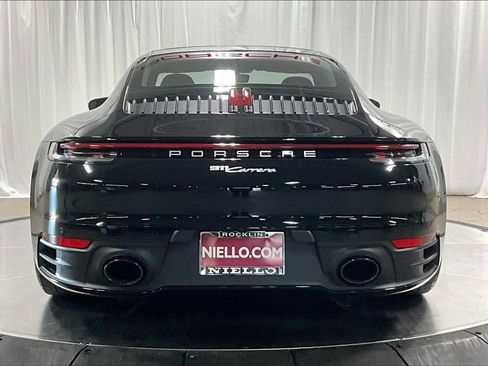 Used 2024 Porsche 911 Carrera image 9