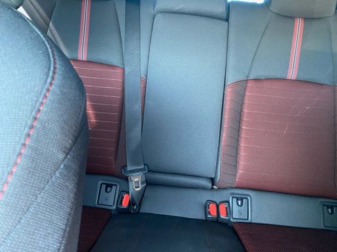 Used 2025 Toyota Corolla SE image 15