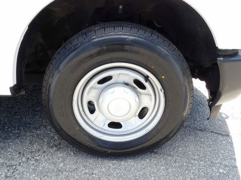 Used 2019 Ford F250 XL RWD image 45