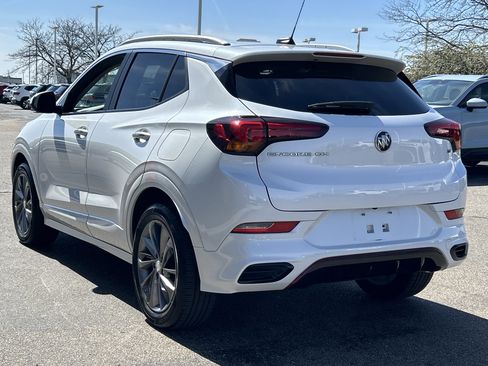 Used 2023 Buick Encore GX Select w/ Sport Touring Package image 5