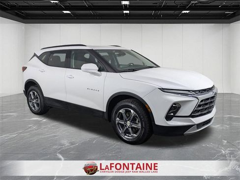Used 2023 Chevrolet Blazer LT w/ Convenience Package image 7