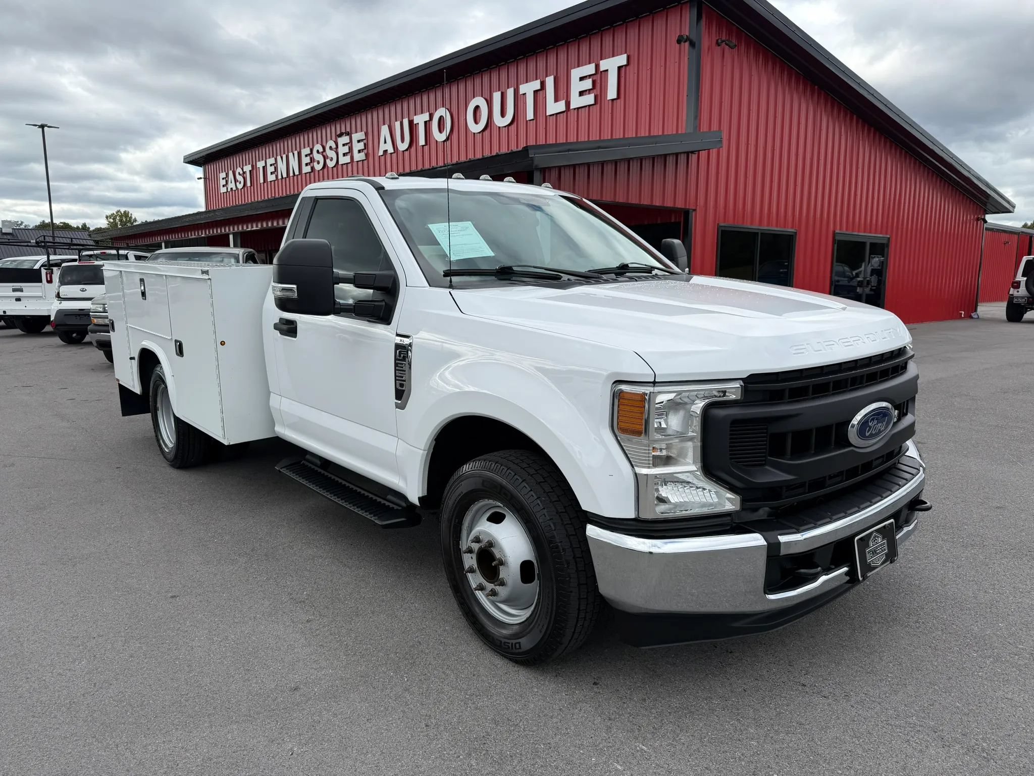 Used 2020 Ford F350 XL w/ Power Equipment Group RWD image 1