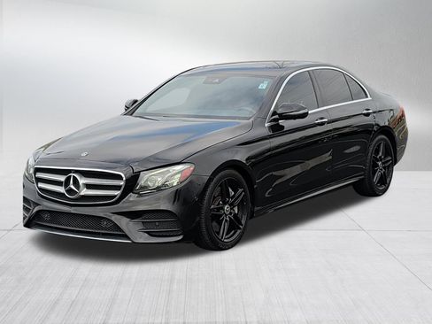 Used 2020 Mercedes-Benz E 350 Sedan image 3