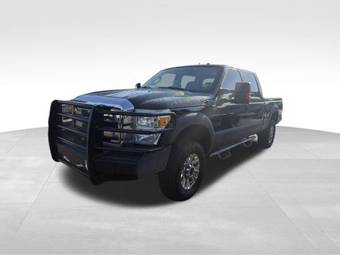 Used 2016 Ford F250 XLT AWD/4WD image 10