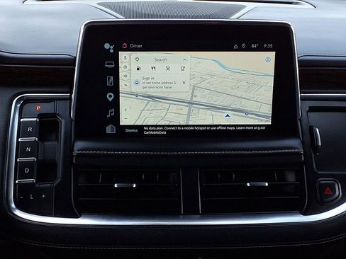 Used 2024 Chevrolet Tahoe Premier RWD image 15