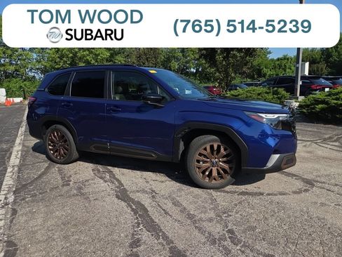 Used 2025 Subaru Forester Sport AWD/4WD image 1