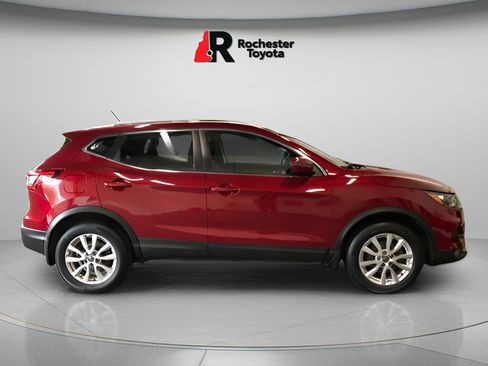 Used 2022 Nissan Rogue Sport SV AWD/4WD image 7