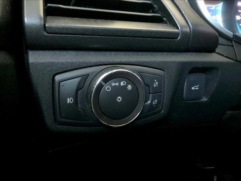 Certified 2019 Ford Fusion Titanium image 32