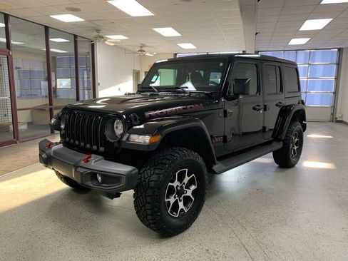 Certified 2023 Jeep Wrangler Unlimited Rubicon w/ Safety Group AWD/4WD image 3