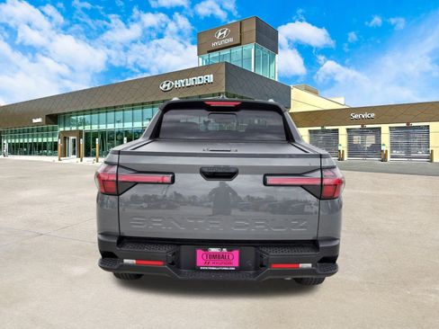 Used 2024 Hyundai Santa Cruz SEL w/ Activity Package image 7