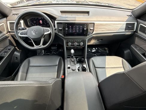 Used 2023 Volkswagen Atlas Cross Sport SE w/ Panoramic Sunroof Package AWD/4WD image 23