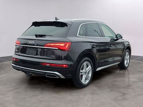 Used 2024 Audi Q5 e Premium Plus w/ Premium Plus Package image 8