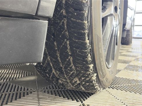 Certified 2024 Nissan Murano SV w/ SV Midnight Edition Package image 12