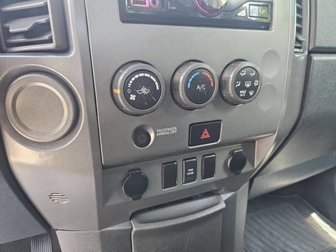 Used 2009 Nissan Titan XE w/ XE Max Utility Pkg RWD image 20
