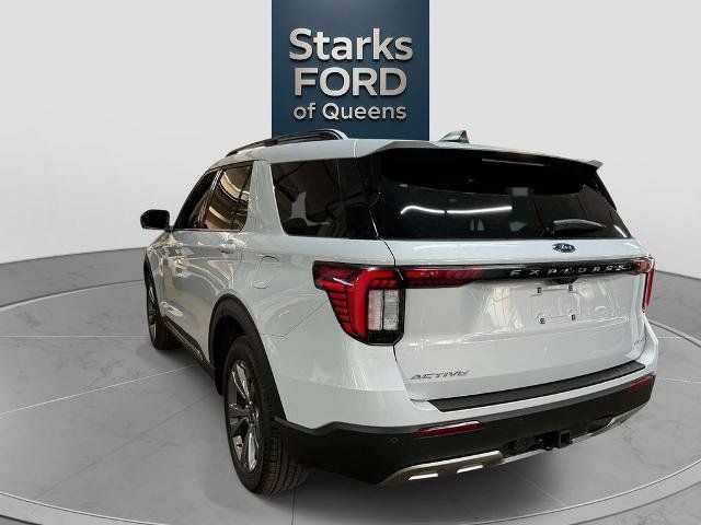 Certified 2025 Ford Explorer Active w/ Active Comfort Package AWD/4WD image 4