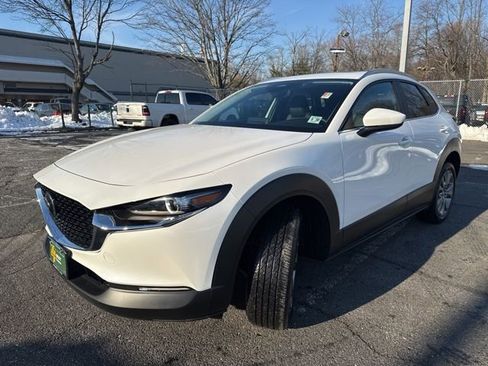 Used 2025 MAZDA CX-30 AWD 2.5 S w/ Preferred Package image 3