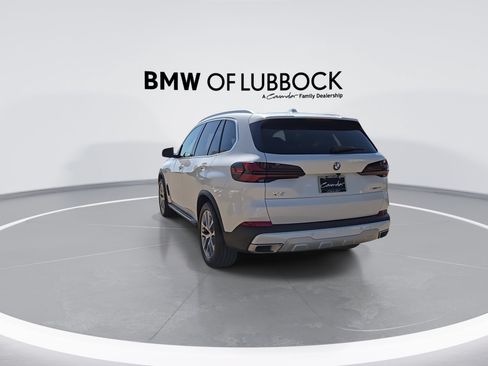 Used 2025 BMW X5 xDrive40i w/ Climate Comfort Package AWD/4WD image 7