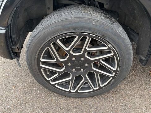 Used 2017 Ford F150 Limited w/ Trailer Tow Package image 10