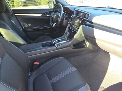 Used 2021 Honda Civic Sport image 13