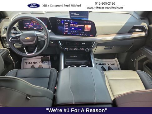 Used 2025 Chevrolet Tahoe Premier AWD/4WD image 10