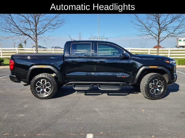 Used 2024 GMC Canyon AT4X AWD/4WD image 10
