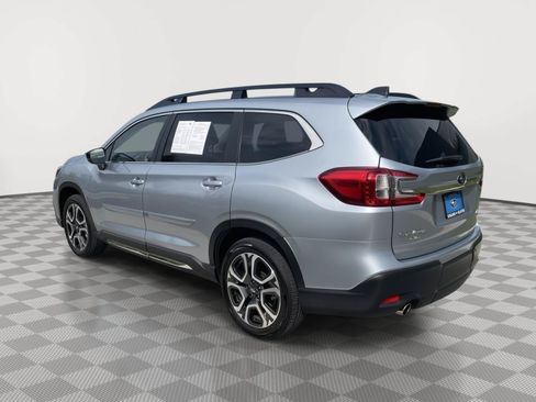 Certified 2025 Subaru Ascent Limited AWD/4WD image 6