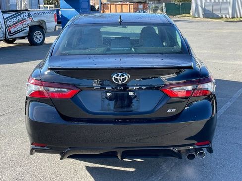 Used 2023 Toyota Camry SE FWD image 6