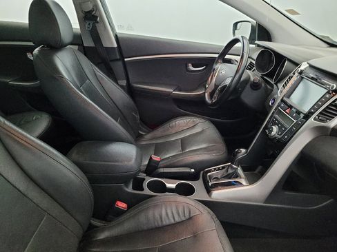 Used 2016 Hyundai Elantra GT w/ Option Group 03 FWD image 21