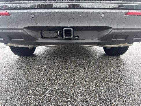 Used 2026 Ford Explorer Active AWD/4WD image 9