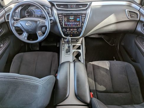 Used 2019 Nissan Murano S image 16