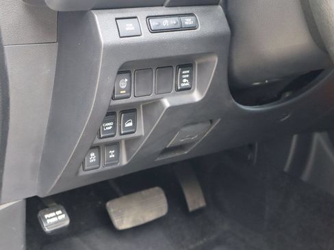 Used 2023 Nissan Frontier PRO-4X w/ Pro Convenience Package AWD/4WD image 22