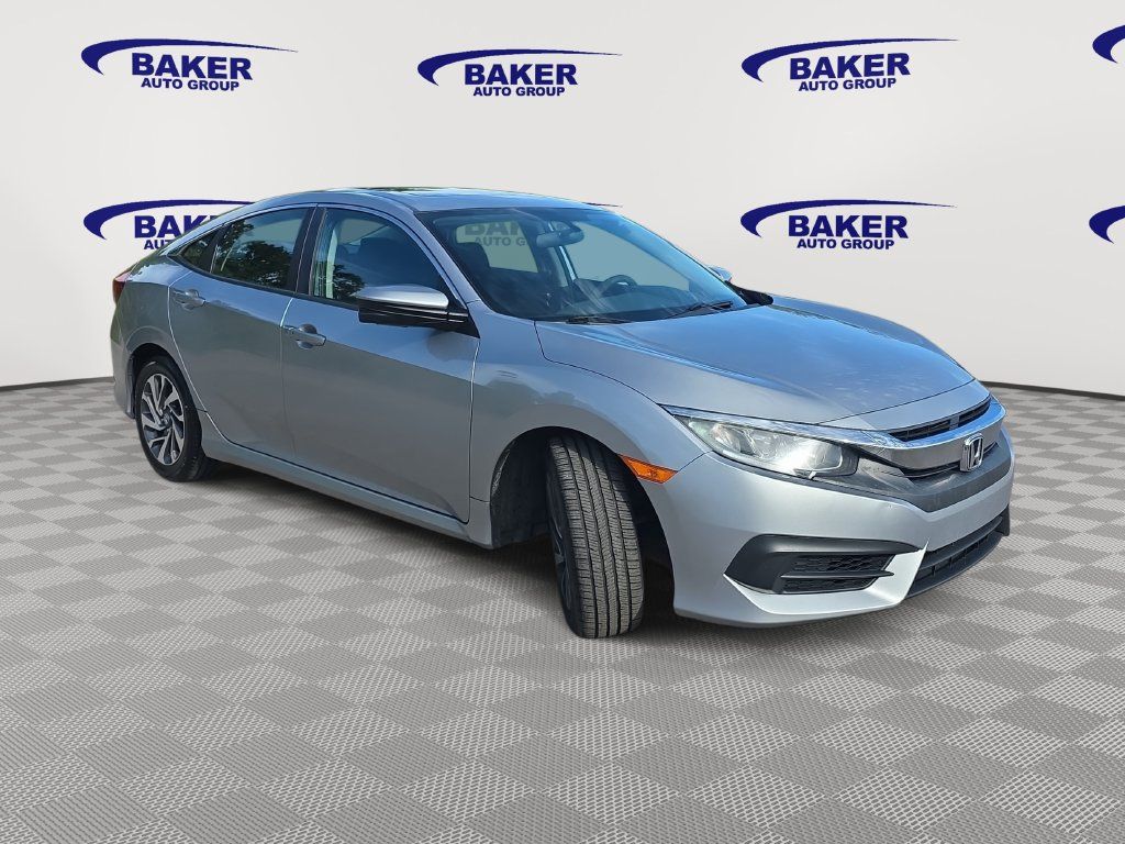 Used 2017 Honda Civic EX image 3