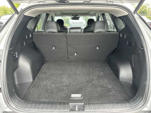 Used 2024 Hyundai Tucson Limited AWD/4WD image 25