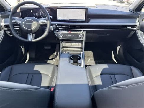 New 2025 Hyundai Sonata Limited image 12