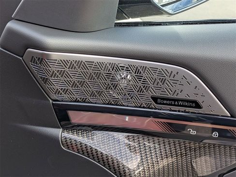 New 2026 BMW i5 eDrive40 image 36