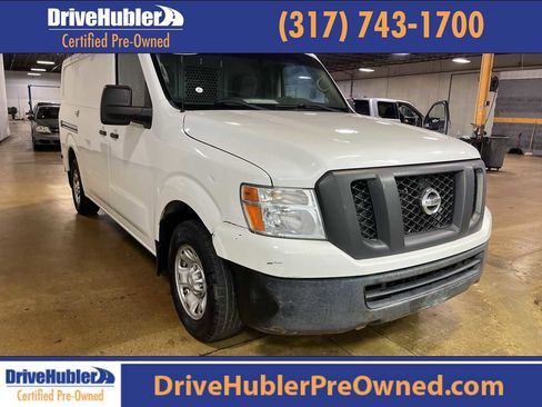 Used 2016 Nissan NV 2500 SV RWD image 1