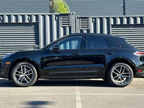 Used 2022 Porsche Macan image 2