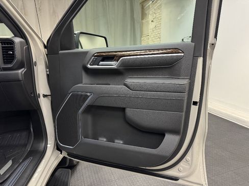 New 2026 GMC Sierra 1500 SLE w/ Preferred Package image 21