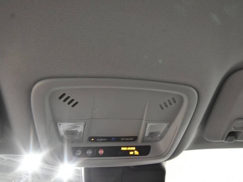 Used 2023 Chevrolet Malibu LT FWD image 26