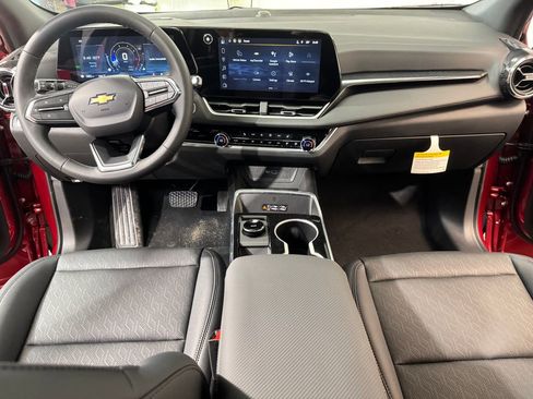 New 2026 Chevrolet Equinox LT AWD/4WD image 10