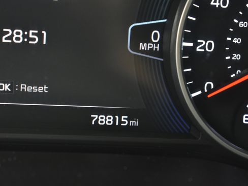 Used 2021 Kia Seltos SX image 36